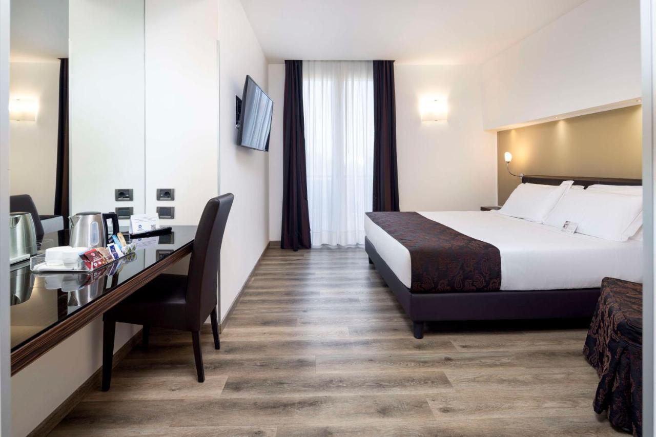 Western Biri Hotel Padova